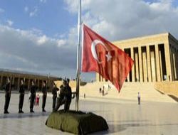 Anıtkabir’de 63 yıllık nöbet değişimi