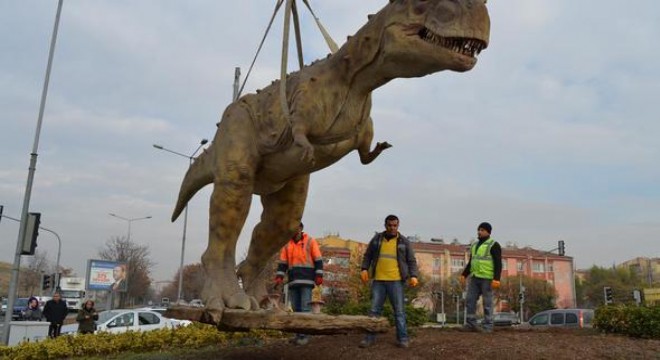 AK Parti’de yeni başkanlarla fabrika ayarları