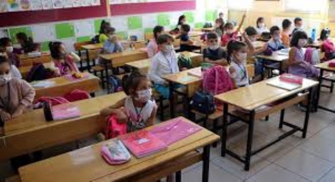 Ara Tatil Bitti: Öğrenciler Ders Başında