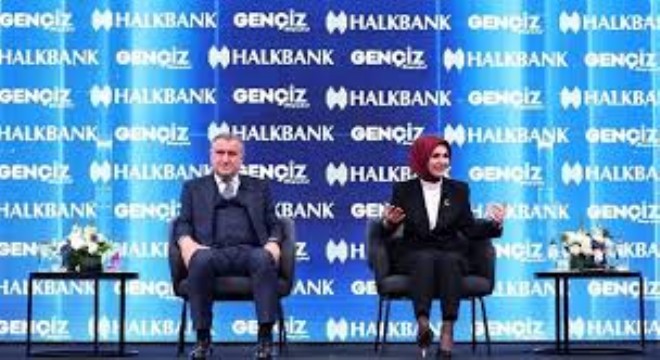 Gençİz Zirvesi nde Bakan Bak ve Göktaş tan İlham Verici Mesajlar