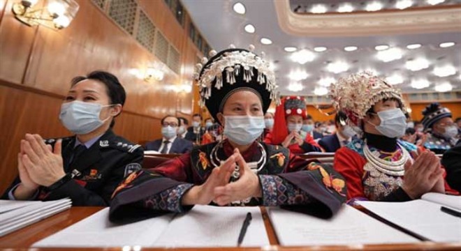 Kadınlar, Çin’in siyasi hayatında gittikçe daha önemli rol oynuyor