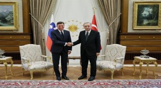 Cumhurbaşkanı Erdoğan, Slovenya Cumhurbaşkanı Pahor ile ortak basın toplantısı düzenledi